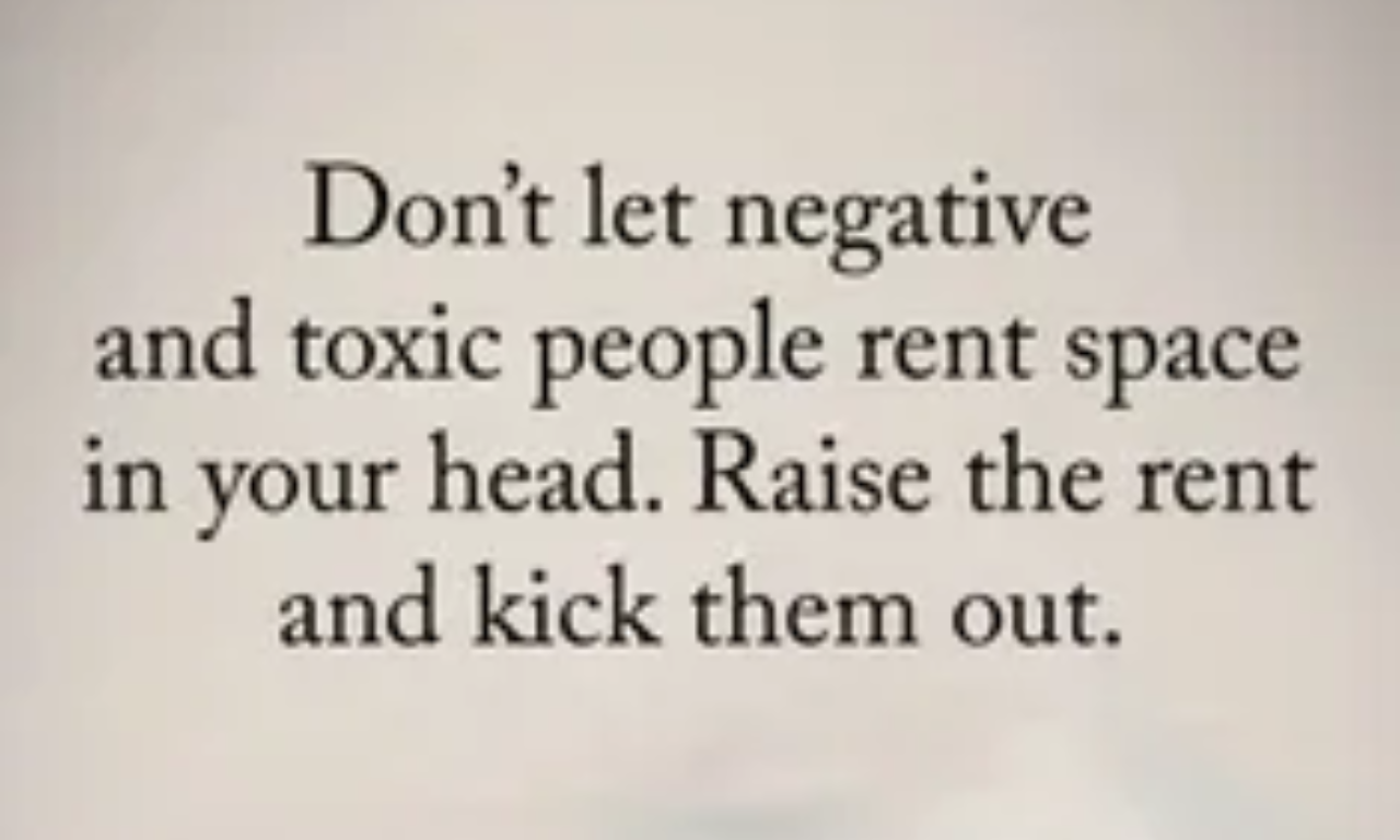 Negative people quotes to help you avoid toxic relationships